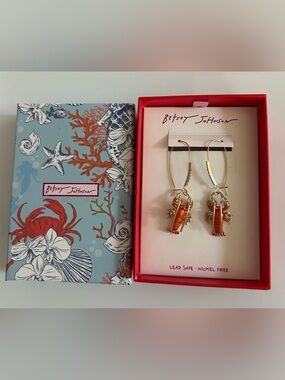 Betsey Johnson Articulated Lobster Statement Earrings Red Gold Shepherd Hook NWT